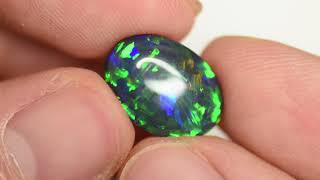 BLACK OPAL | Top Quality Green Black Opal from Lighting Ridge | 頂級黑歐泊 | トップ黒いオパール