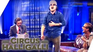 Unnötig komplizierte Interview mit Jan Delay | Circus HalliGalli | ProSieben