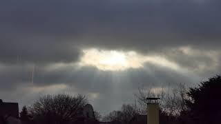 Sunbeam clouds 6x time lapse