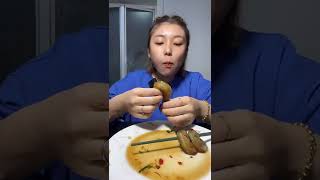 mouy cheat eating sea food spicy yummy #shorts