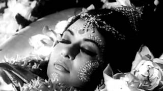 Classic Scene | Sanyasi Raja | Uttam Kumar, Supriya Devi