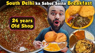 Sabse Sasta Nashta In South Delhi | Chole Bhature Corner | Delhi Street Food
