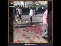 به‌هۆی غه‌رامه‌كردنیان به‌بڕی 100هه‌زار میوه‌ فرۆشه‌كانی سه‌ر شه‌قامێكی دهۆك ناڕه‌زایه‌تی ده‌رده‌بڕن