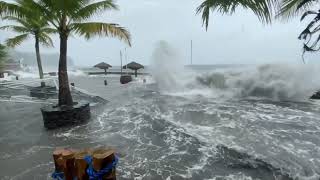 Strong Winds Churn up Powerful Waves as Typhoon Rai Moves Across Philippines