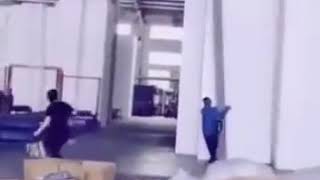 Chinese live leak *warning*(very graphic)