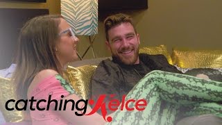 Travis Kelce Accidentally Insults Victoria's Outfit | Catching Kelce | E!