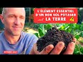 Comment améliorer sa terre de potager ? La terre végétale.