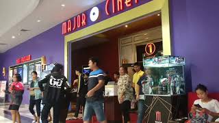 Avengers end game บรรยากาศหน้าโรงหนัง