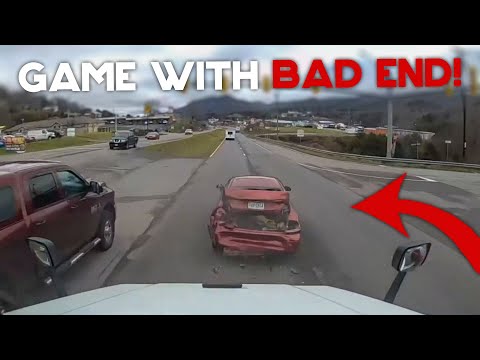 AMERICAN TRUCK DRIVERS DASH CAMERAS Older Lady Road Rage, Truck Collided With Truck, CRASHES! #125