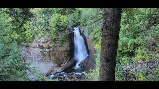 Exploring Munising Falls, Miner's Falls and Miner's Castle! #waterfall #picturedrocks
