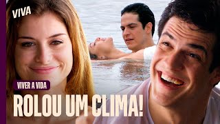 É O AMOR! LUCIANA E MIGUEL TOMAM BANHO DE MAR JUNTOS | VIVER A VIDA | CAPÍTULO 99 | VIVA