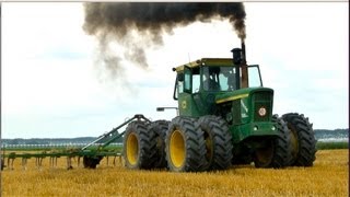 John Deere 7520 - Real American Horsepower!