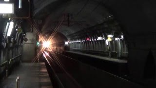 筒石駅の朝一番の旅客列車