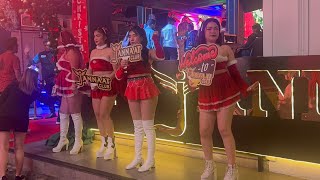 Big Boobs Sexy Girls Dancing 💃 (@iHariWalkin Plz Subscribe) Colorful Pattaya Night life,Thailand