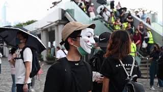 港警批示威者骑劫抗争 反对明日办反蒙面法游行