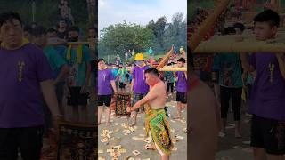 竹南當地特有民俗-端午祭江洗港 #乩童 #廟會