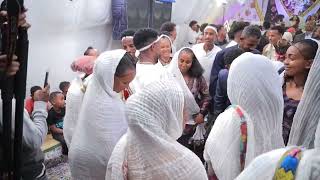 ድምፃዊ ሮባ ድሕሪ ዉግእ  ንፈተዉቱን አድነቅቱን ከፃዉት ከሎ