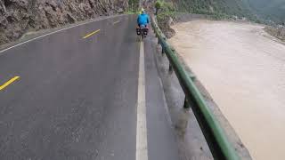 絲路三劍客--寶雞市--東岔鎮渭河沿岸雨中趕路--20180905