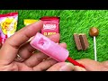 satisfying video asmr lollipop chocolate sweet candy cutting giant gummy colorful candy opening asmr