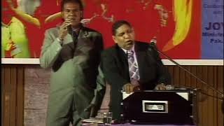 Pak Rooh Hum by Pastor Ernest Mall and Ustad Suleman Amanat Masihi Songs Live in Rawalpindi-2
