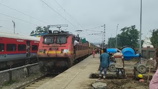 13106- Ballia Express. Ballia To Sealdah. Departure Form Ballia.