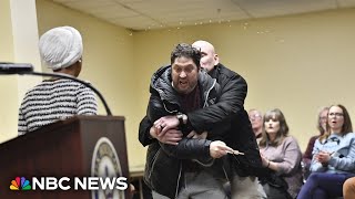 This Morning’s Top Headlines – Jan. 28 | Morning News NOW