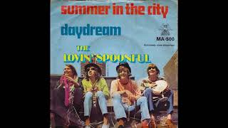 The Lovin Spoonful - Summer In The City  (Single A-Side) (Lyrics in description)