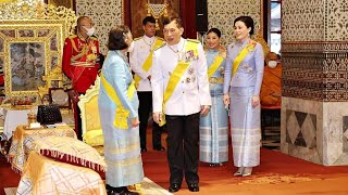 ในหลวงพระราชินี พระองค์ทีฯ เจ้าฟ้าสิริวัณณฯ กรมสมเด็จพระเทพฯ