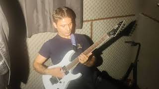 "Mastering Electric Guitar Improvisation at Any Age: Ultimate Guide for Amateurs"