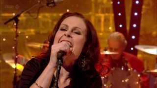 Alison Moyet - Boom Boom (Jools Annual Hootenanny 2010) HD 720p