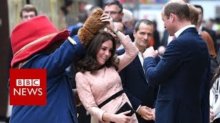 Duchess of Cambridge joins Paddington for a dance - BBC News