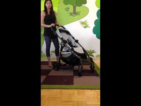 The All New Baby Jogger Versa Stroller The All New Baby Jogger Versa Stroller