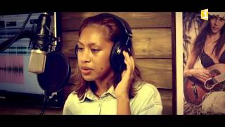 [VIDEO] 11 MEARII Camélia U-Teriipaia Adams - Studio live sessions saison 2 - 02 02 2015