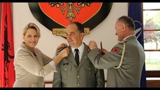 Zhvillohet ceremonia e gradimit të gjeneral brigade Bajram Begaj