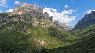 ZAGORI 2022 Trekking von Monodendri durch die Vikos-Schlucht zur Voidomatis Spring