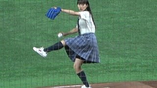 広瀬すず似！？女優関水渚さん始球式　八月は夜のバッティングセンターで。