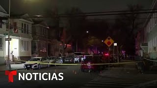 Aún buscan a los autores del tiroteo en Queens que dejó a 10 jóvenes heridos | Noticias Telemundo