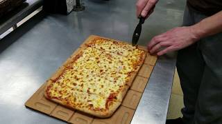 The Easiest Way to Cut A Rectangle Pizza Into Equal Slices
