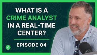 What is a Crime Analyst in a real-time center?