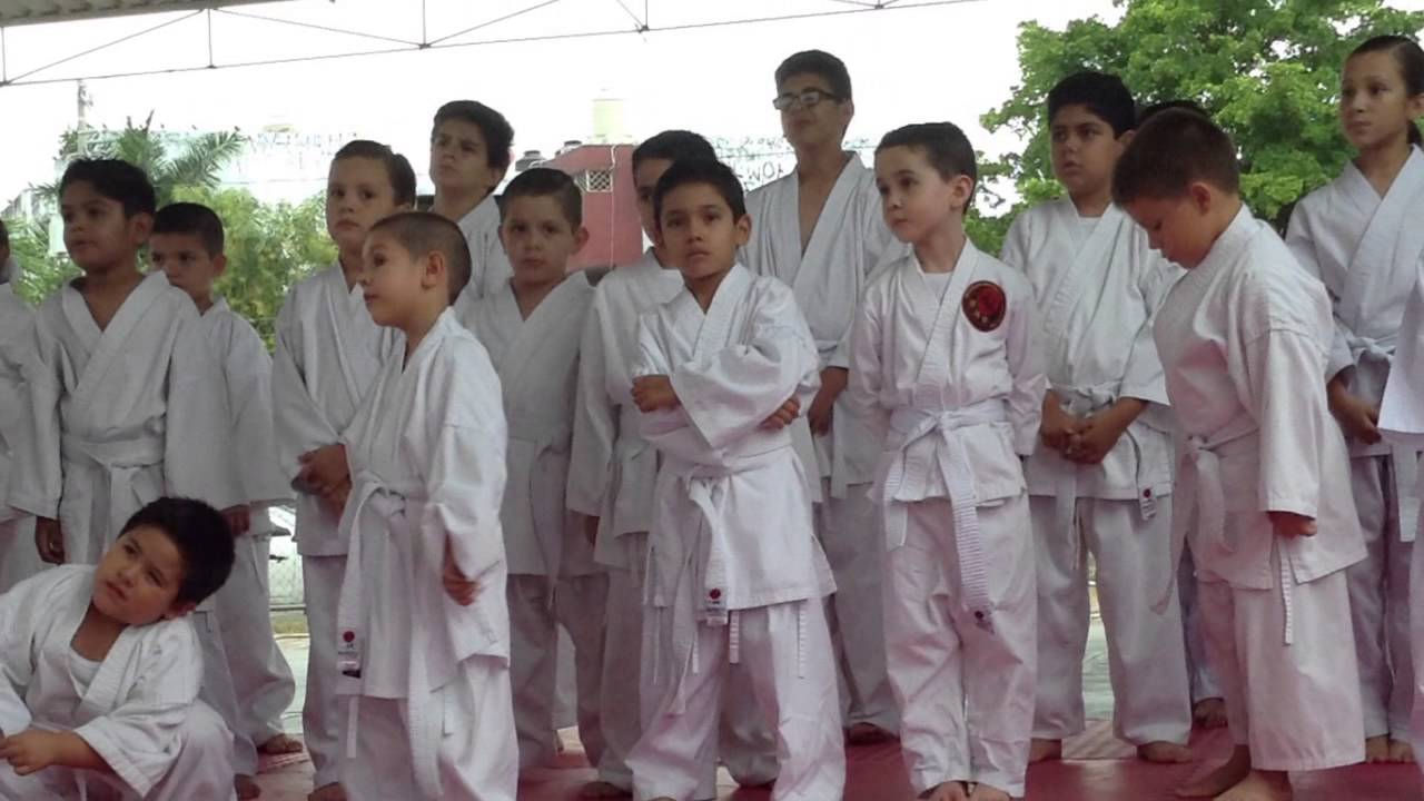 Los Mini Superhéroes Youtube