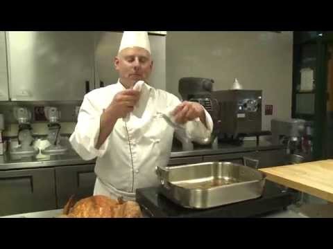 How to Make Gravy From Turkey Drippings | Turkey Tech Tips How to Make Gravy From Turkey Drippings | Turkey Tech Tips