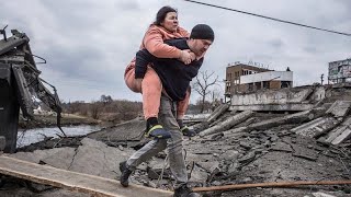 War in Ukraine: Kyiv anger at Russian evacuation plan as Zelenskyy slams 'deliberate murder'