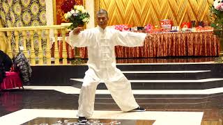 Chen Style Hunyuan Taijiquan 24 forms performed by Master Li Lairen