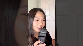 Asmr japonesa intenta una trabalengua de español