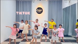 Dance Tiktok “Hôm qua anh đi đâu? Tại sao anh không đón em?…” | Sol Music | diepthatxanhla