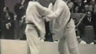 Judo 1961 Paris: Tempesta (ITA) - Kerr (GBR) [open].