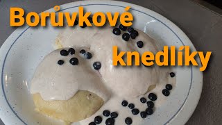 Kynuté knedlíky plněné ovocem u mě borůvkami...😉 Borůvkové kynuté knedlíky...👌