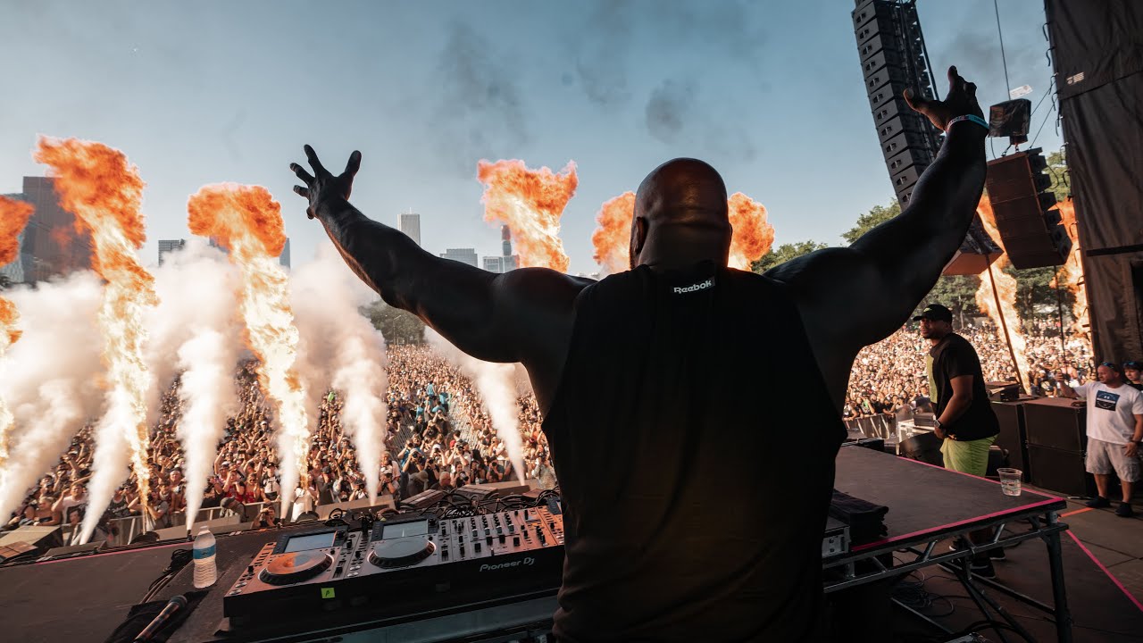 DJ Diesel A.k.a. Shaquille O’Neal @ Lollapalooza 2019 - YouTube