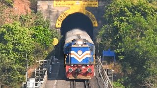 Gonda Livery Vatva WDM-3D-11423 With 19259 Kochuveli - Bhavnagar Express Skipping Panval Viaduct