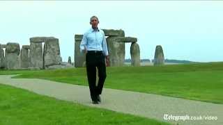 Barack Obama makes impromptu visit to Stonehenge